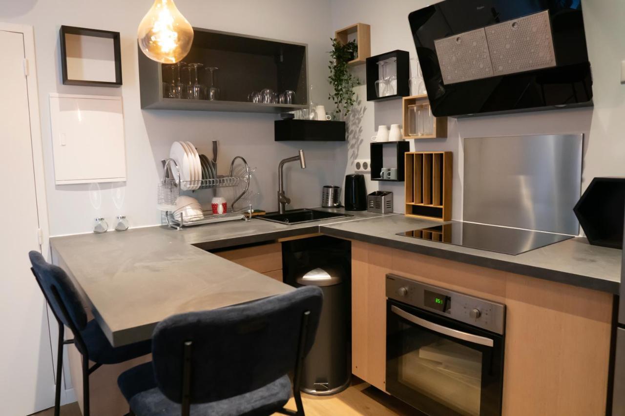 Coeur De T2, Terrasse, Clim Tt Equipe, Parking *